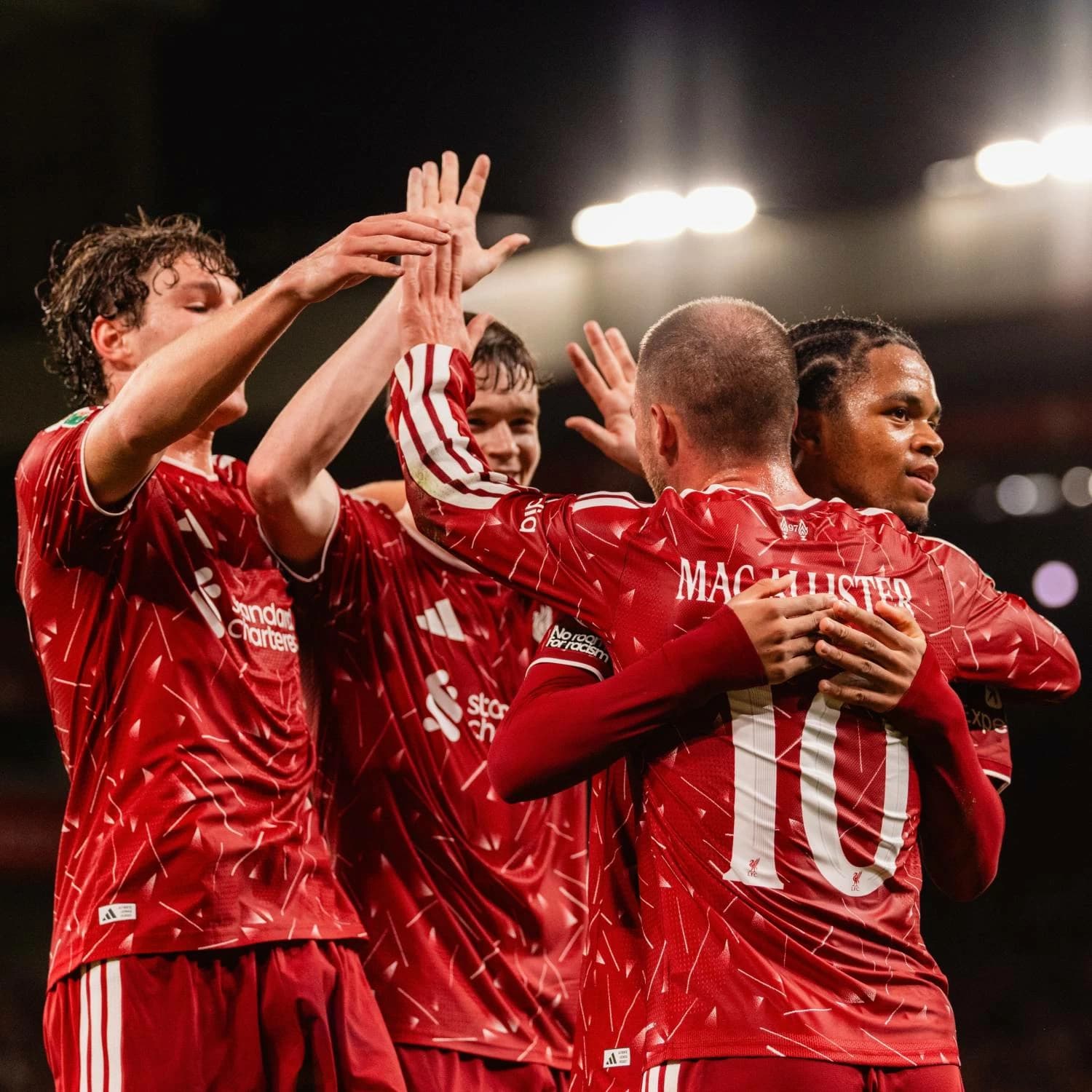 مواجهة ليفربول وبورنموث في الدوري