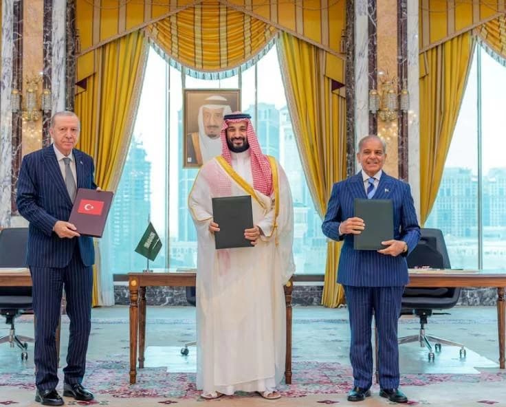 رؤساء أركان الخليج تركيا باكستان يناقشون دعم الرياض