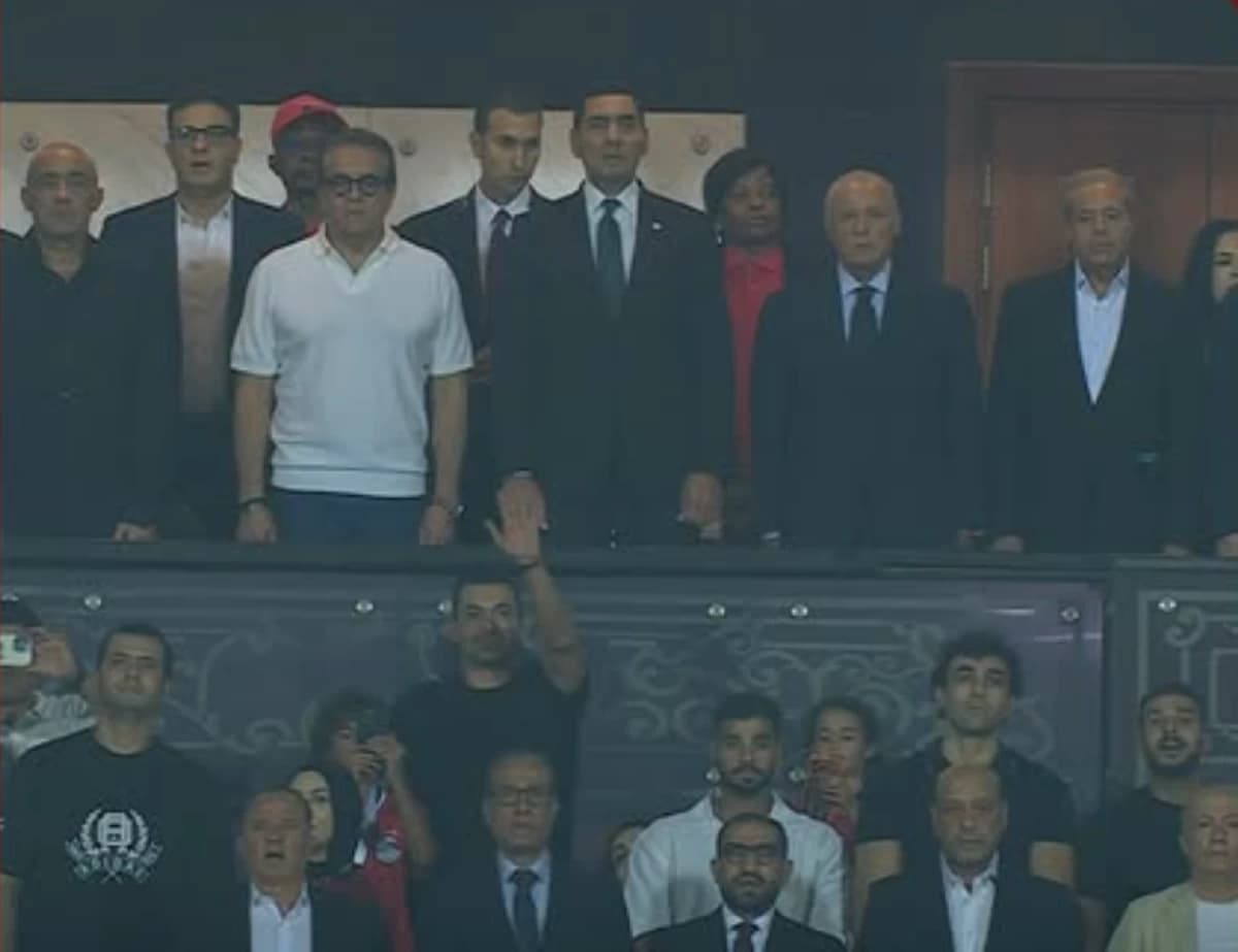 وزير الصحة والشباب يدعمان منتخب مصر في تصفيات أمم أفريقيا