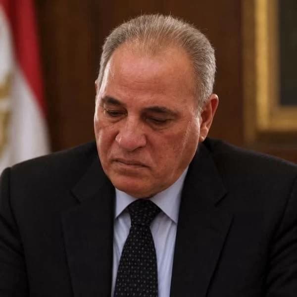 مصطفى بكري يدافع عن أحمد الزند