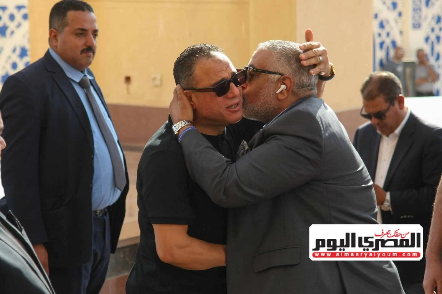 ابن المستشار الزند يعبر عن حزنه