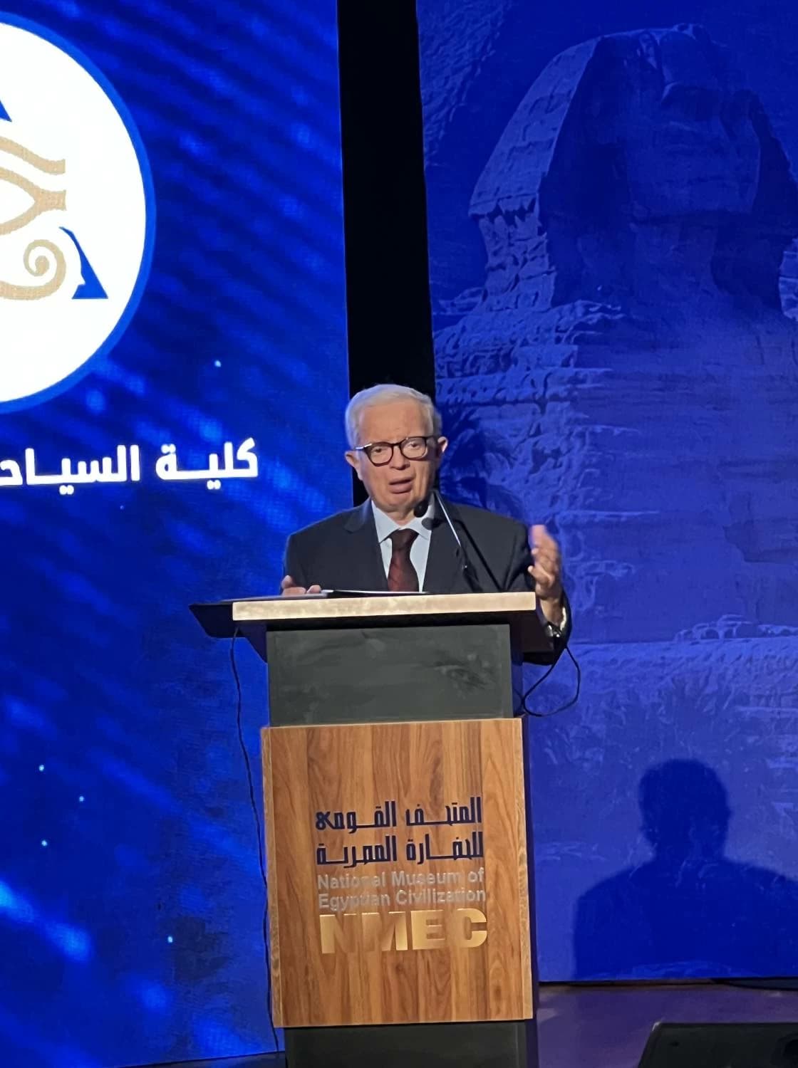نائب رئيس الوزراء يؤكد على أهمية السياحة