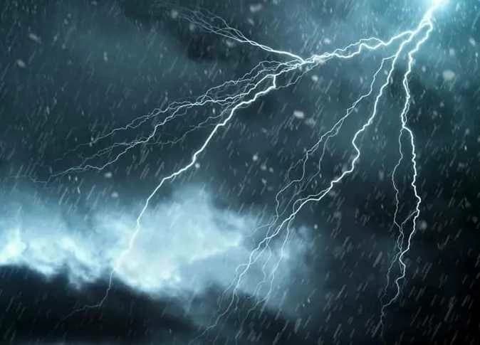 تطورات السحب الركامية وحالة الطقس