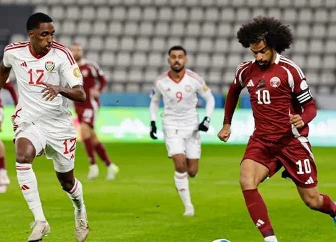 مواجهة الإمارات وقطر في كأس الخليج الآن