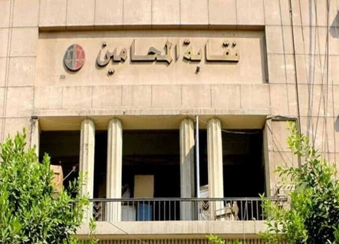 احتيال واحتفالية وهمية لخريجي حقوق الإسكندرية