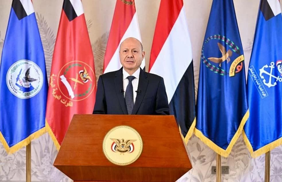 رئيس اليمني يعلن بدء عملية استعادة الدولة