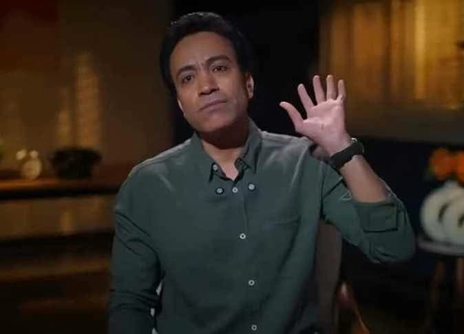 سامح حسين يوضح صحته بعد شائعات