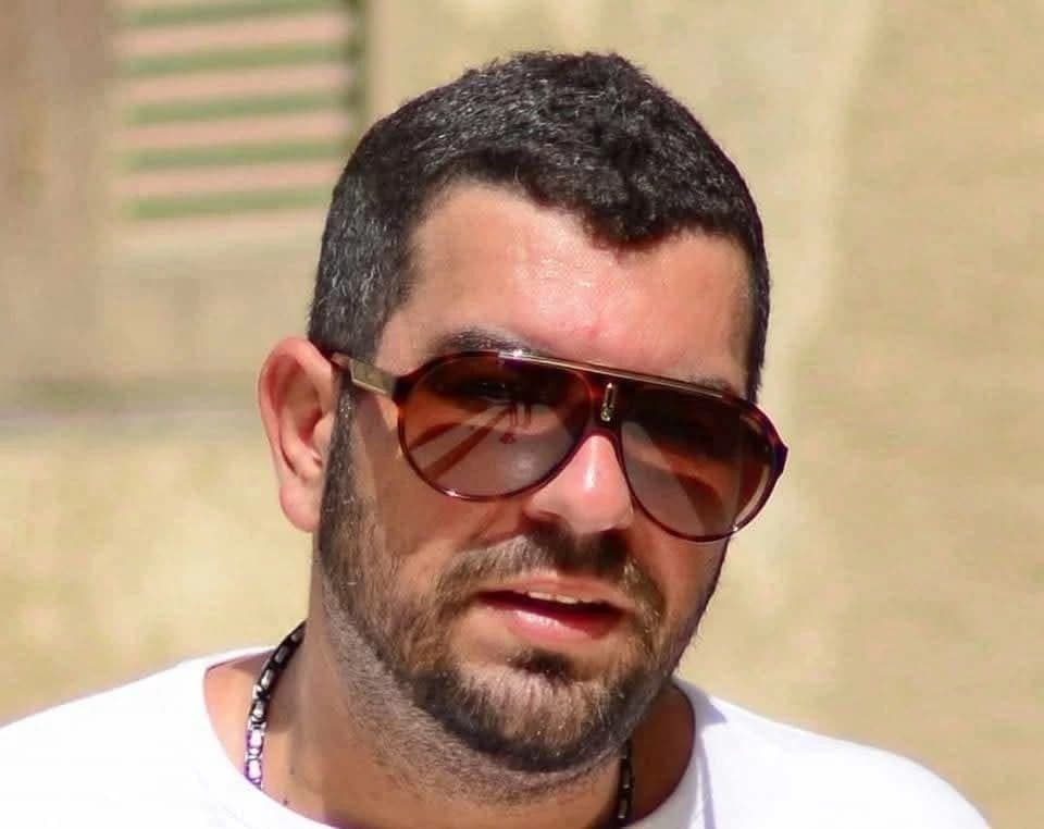 موقع وتاريخ جنازة الموزع طارق توكل
