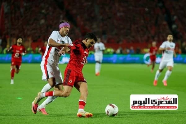مخرج القمة يوضح مسؤولة صوت الجماهير بعد شكوى الزمالك