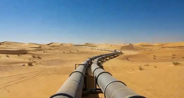 تراجع سعر البترول عالميًا بسبب 3 عوامل