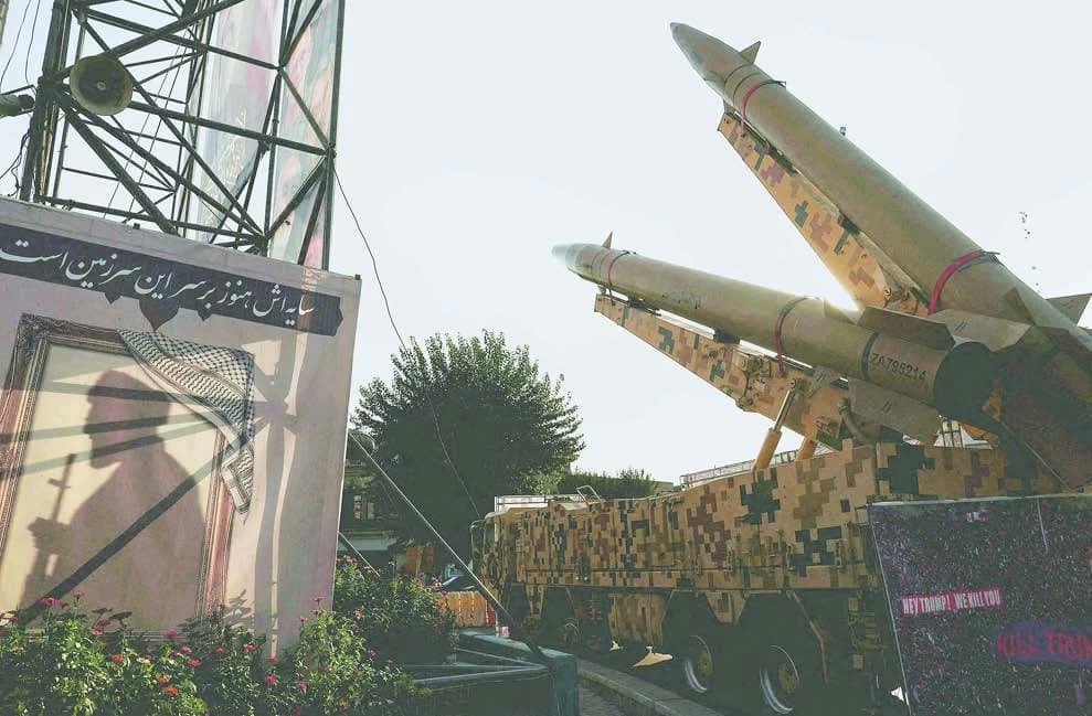 تل أبيب تهدد طهران بدون دعم أمريكي والخليج يطالب بالتعويض