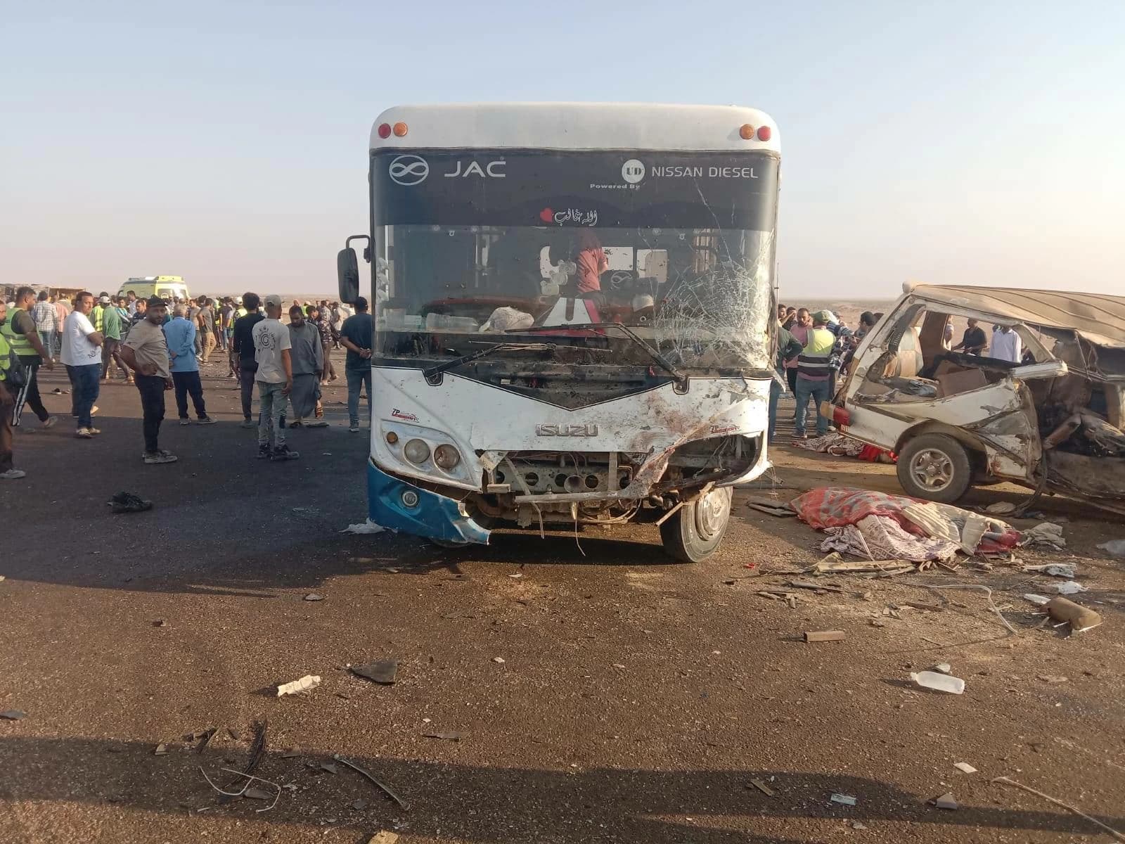 حادث يخلف 13 وفاة و40 إصابة في أسيوط