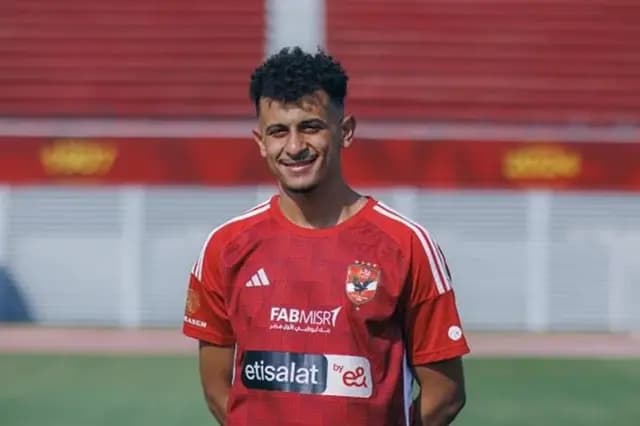مصر يقدم عرضًا لضم عمر الساعي