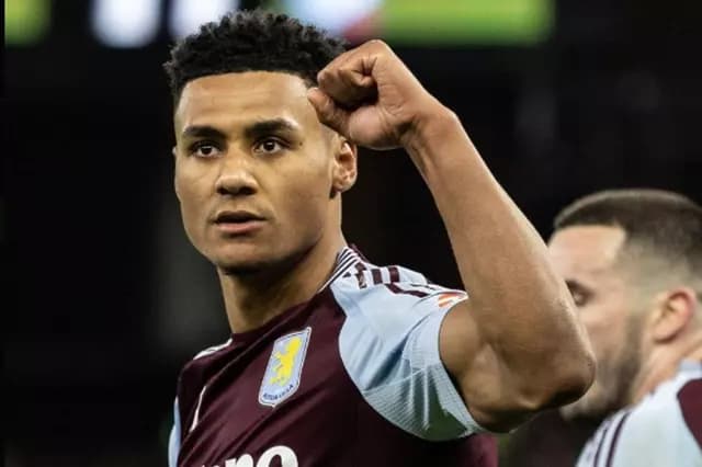 Aston Villa Plans Attack Duo Switch