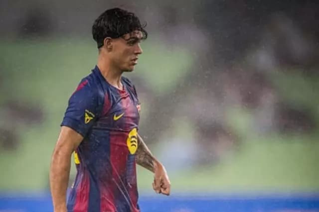ظهير برشلونة قد ينتقل إلى ريال سوسيداد