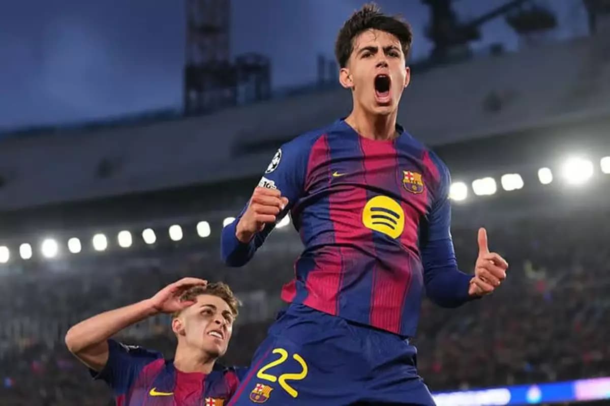 أستون فيلا يسعى لضم بيرنال من برشلونة