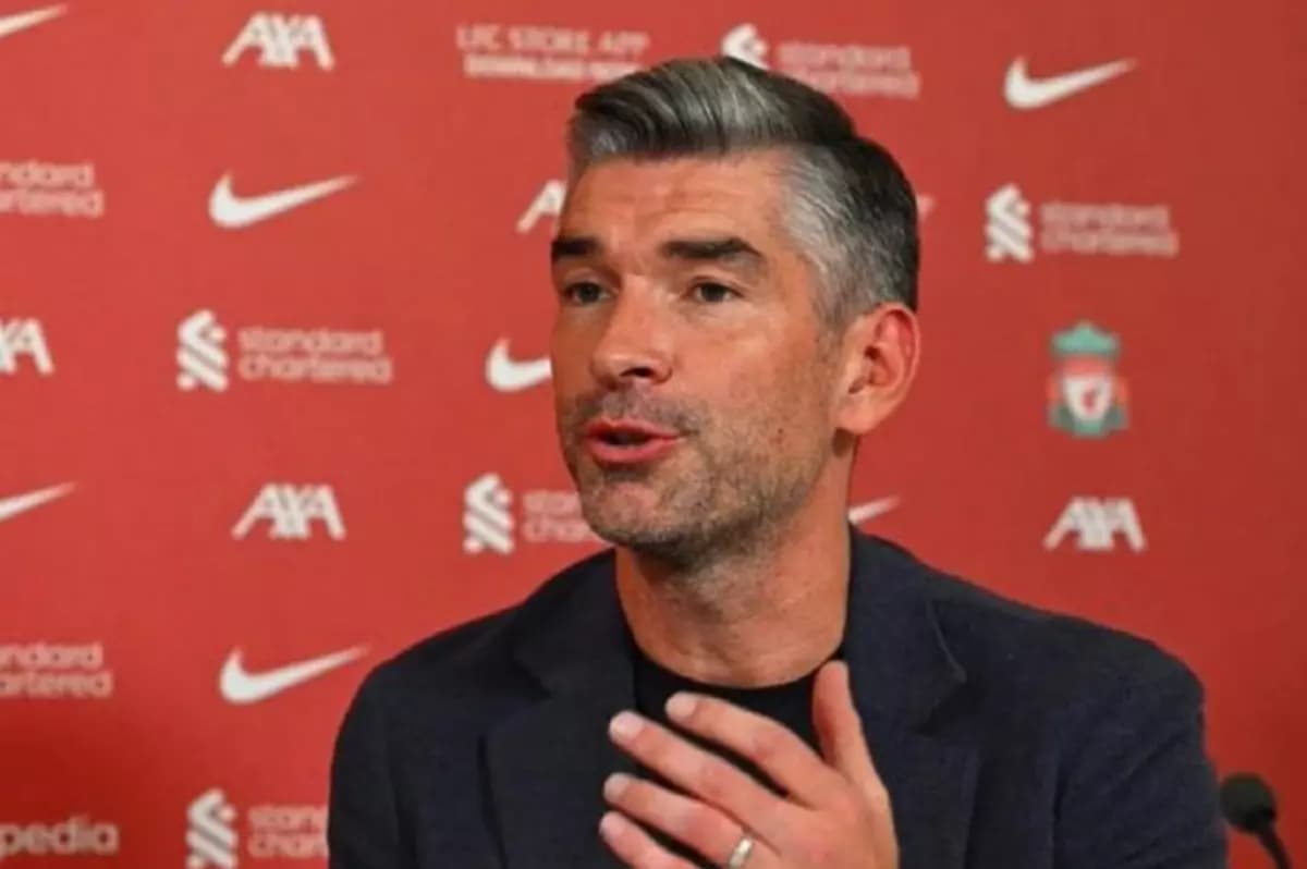 ليفربول يودع المدير الرياضي