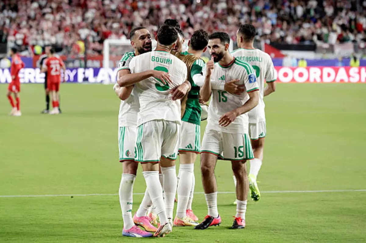 Uruguayan coach considers Algeria role after Bicakcic departure