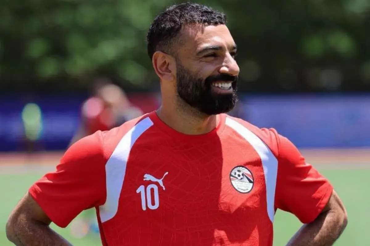 Beşiktaş Sports Director on Salah Talks