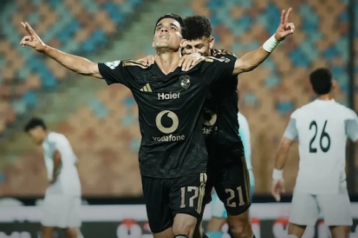 Al Ahly and Zamalek players' pre-derby contributions