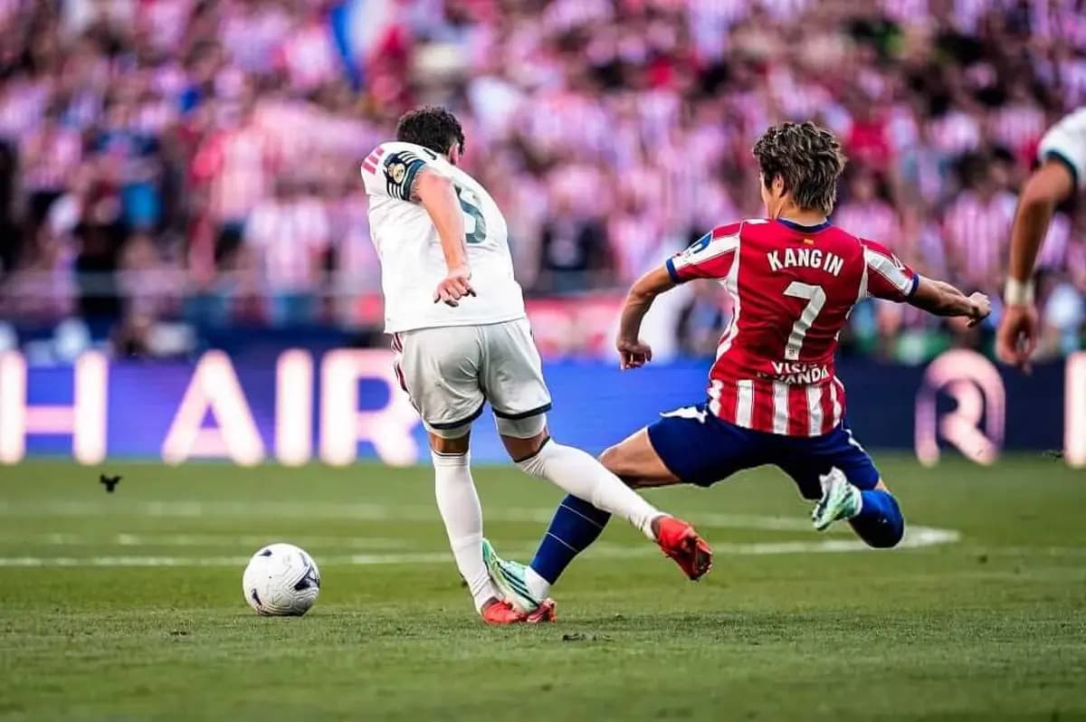 Referees Admit Valverde Injury Was Fouled