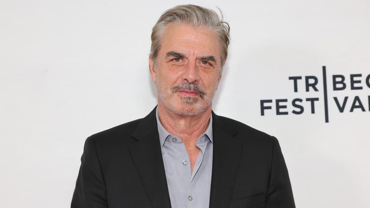 Chris Noth Asks $1.5M for NYC Apartment