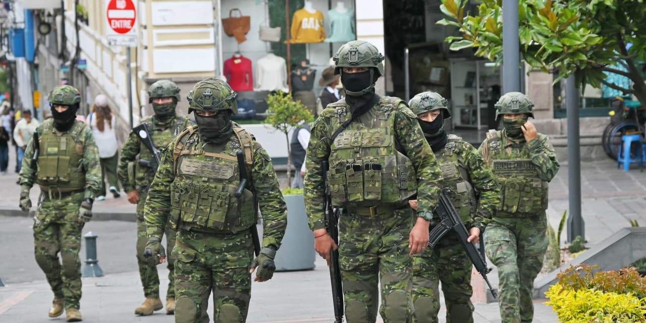 U.S. Soldiers in Ecuador