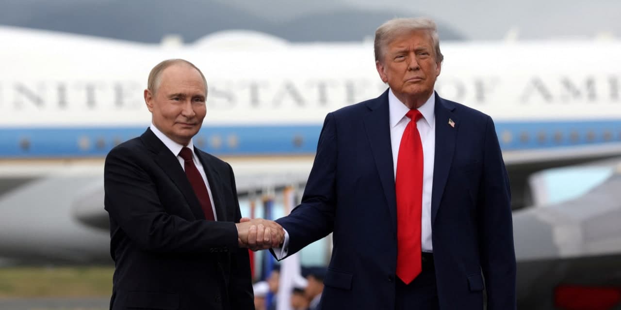 Donald Sends Love to Russia