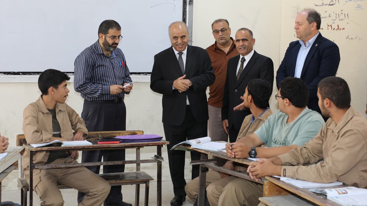 Education Minister reviews Zarqa vocational paths