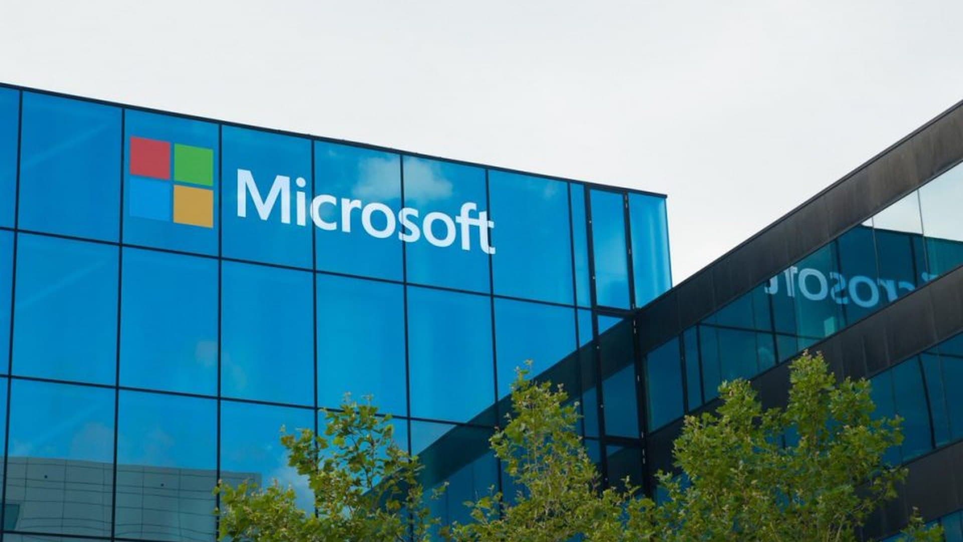 UK authorities plan more oversight on Microsoft