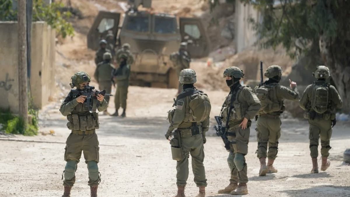 Three martyrs, including child, killed in Gaza by occupation forces