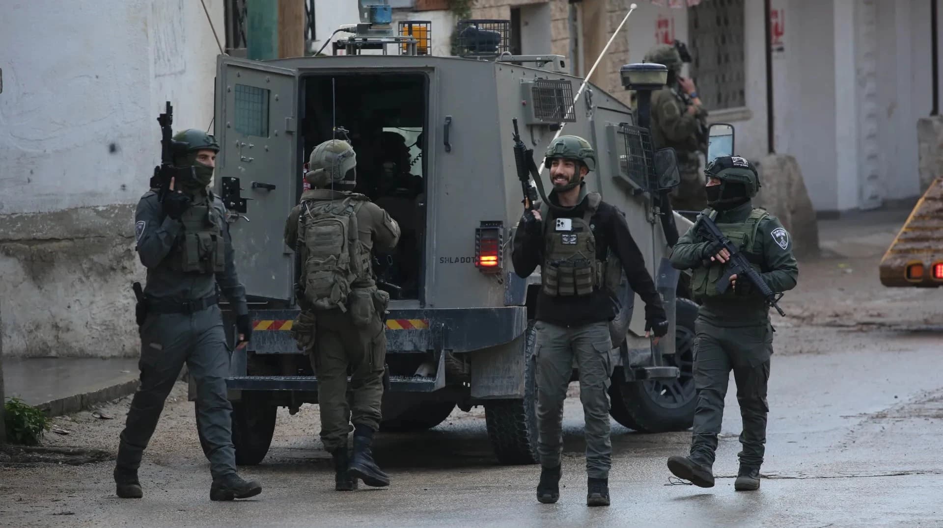 Palestinian Martyrs in Hebron