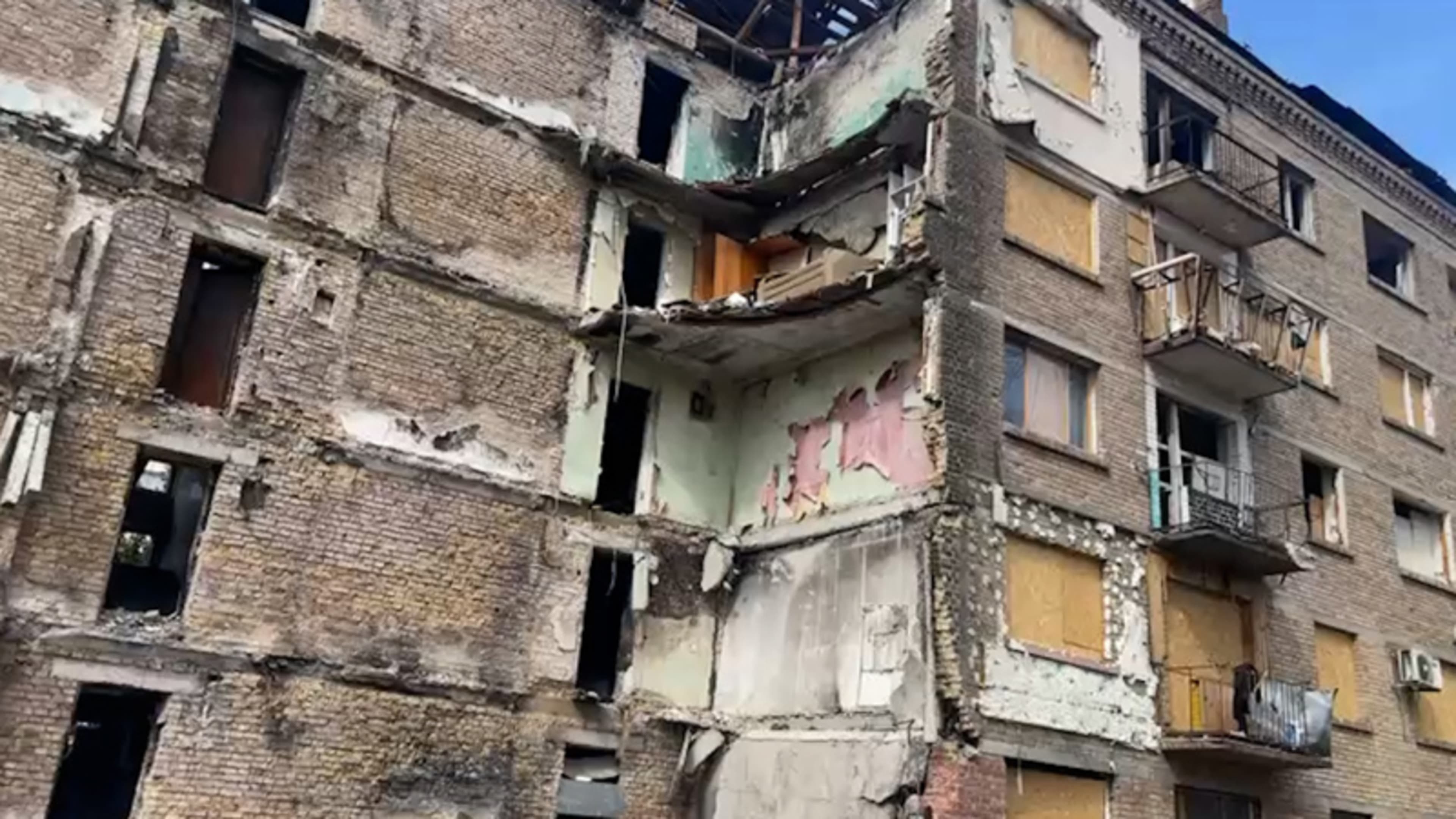 Families face ongoing uncertainty in Ukraine