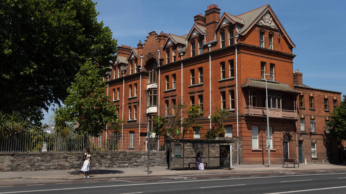 Campaigners urge to save Weir house
