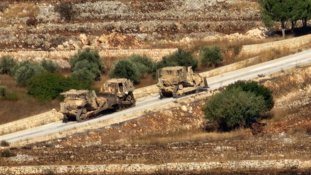 Israeli forces recover damaged vehicle in Wadi Saluki