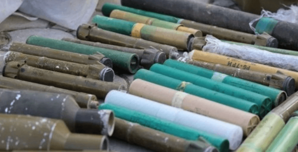 Syria intercepts weapons smuggling to Lebanon