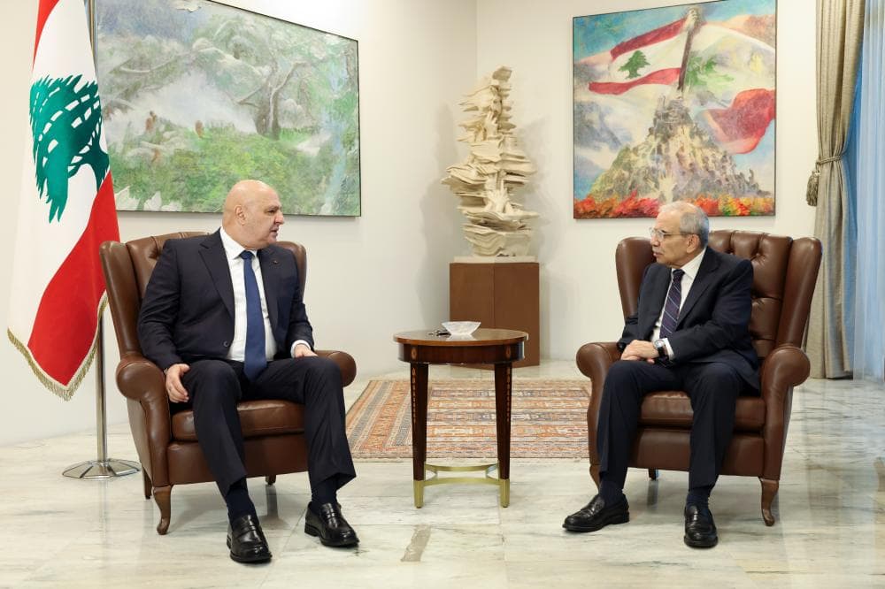 Aoun and Salam Discuss South and Budget