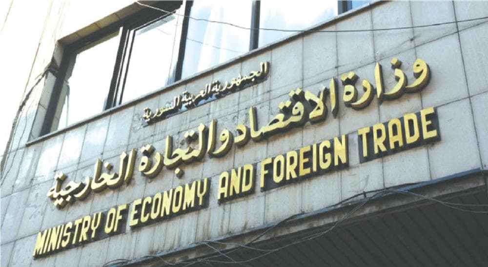 لقاء بساط مع نقابة الصهاريج لتحديات النقل