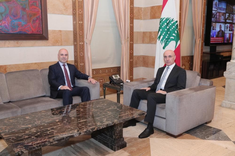 الحجار ويستقبل حاصباني لمناقشة خدمات بيروت