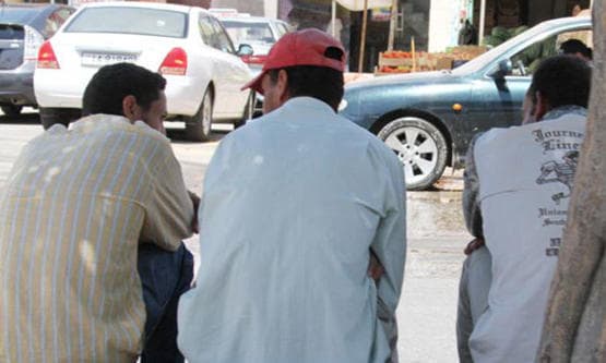 Expat workers stay regulated until December