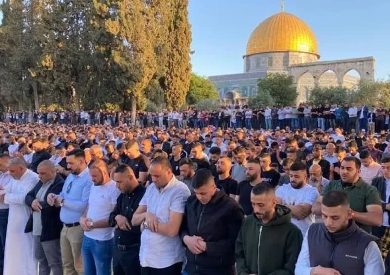 Masses Gather at Al-Aqsa Amid Restrictions