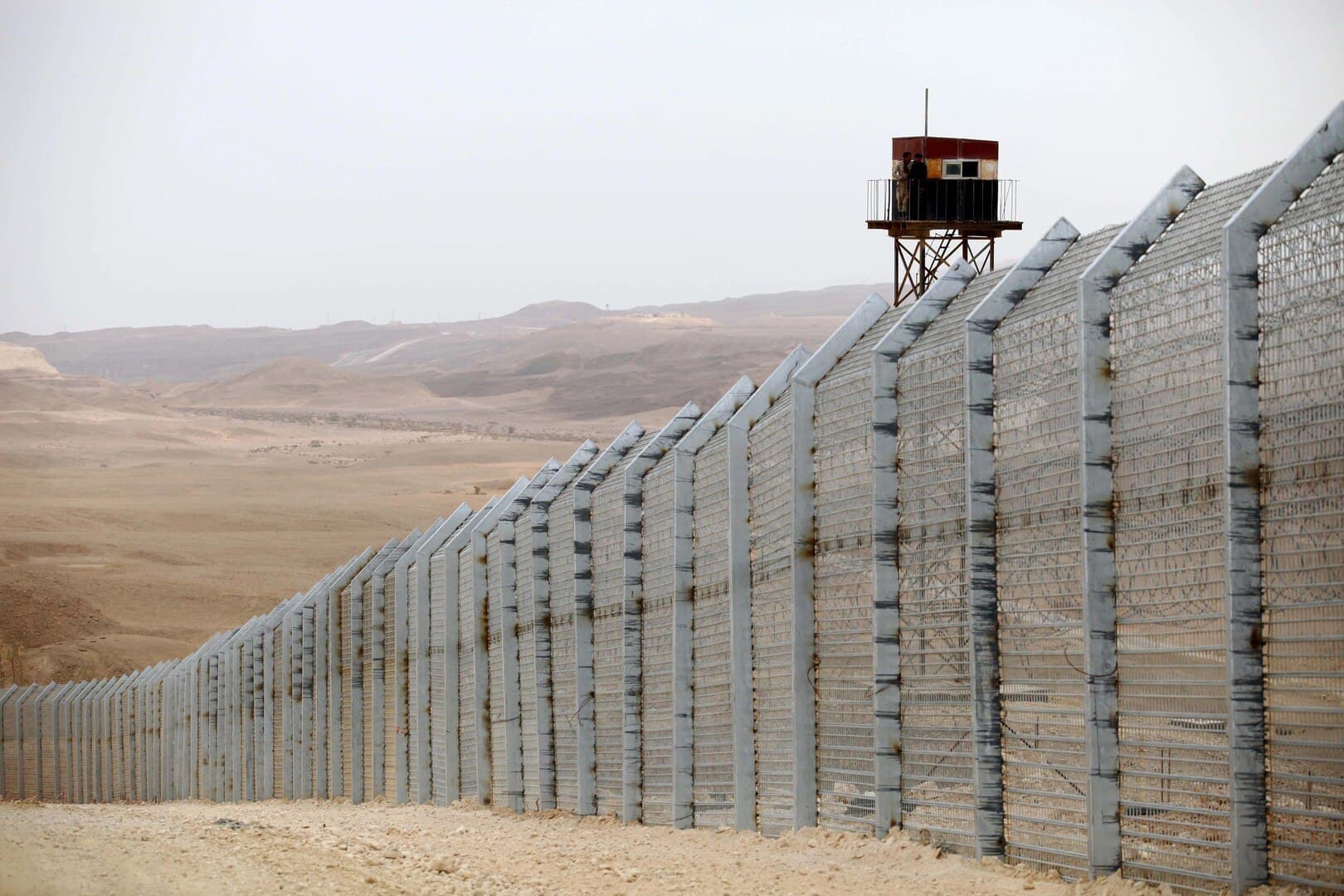 Israel's border plans with neighbors