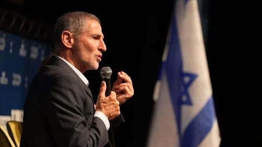Giant to Israel's Chief of Staff: Resist Netanyahu to Avoid War