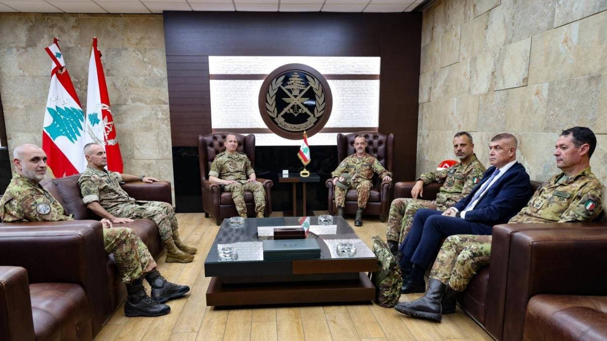 Army chief commends Technical Military Committee and meets Deputy Makhzoum