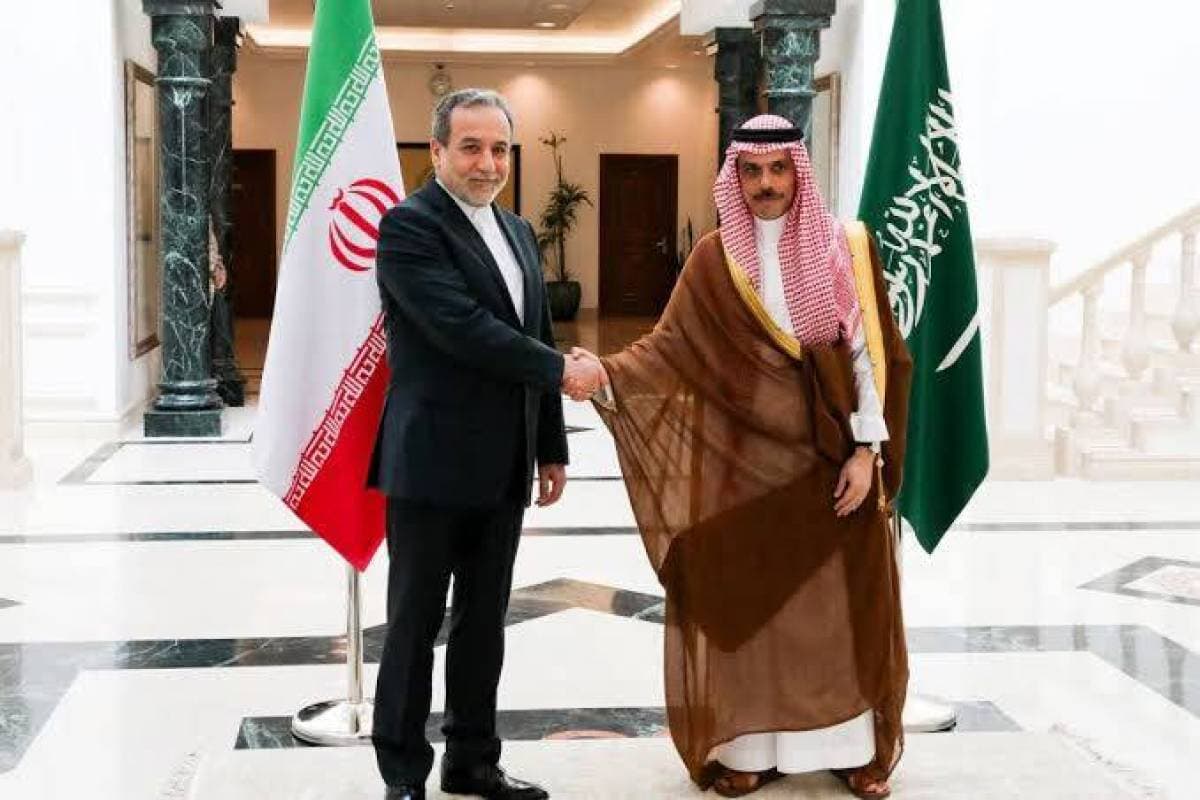 عراقجي يناقش مع السعودية تهدئة التصعيد