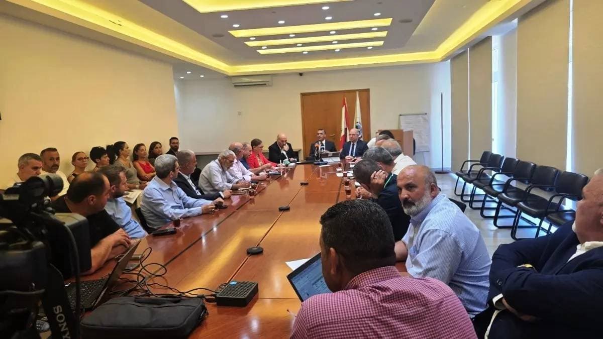 الزراعة تنظم اجتماعًا حول العمالة الزراعية لبنان