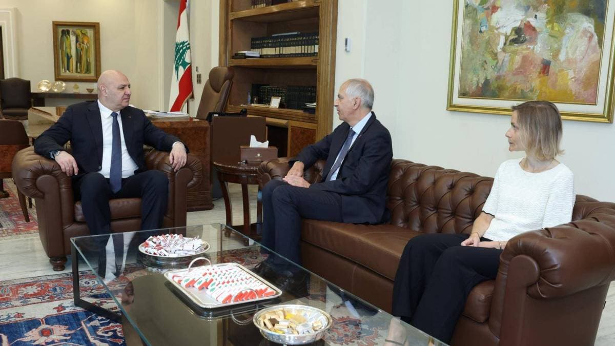 السفير الفرنسي يختتم مهمته ويودع عون وجعجع