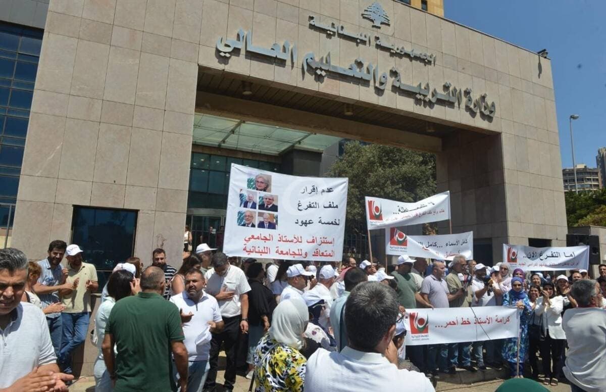 Contractors Threaten Escalation Over Resignation Delay