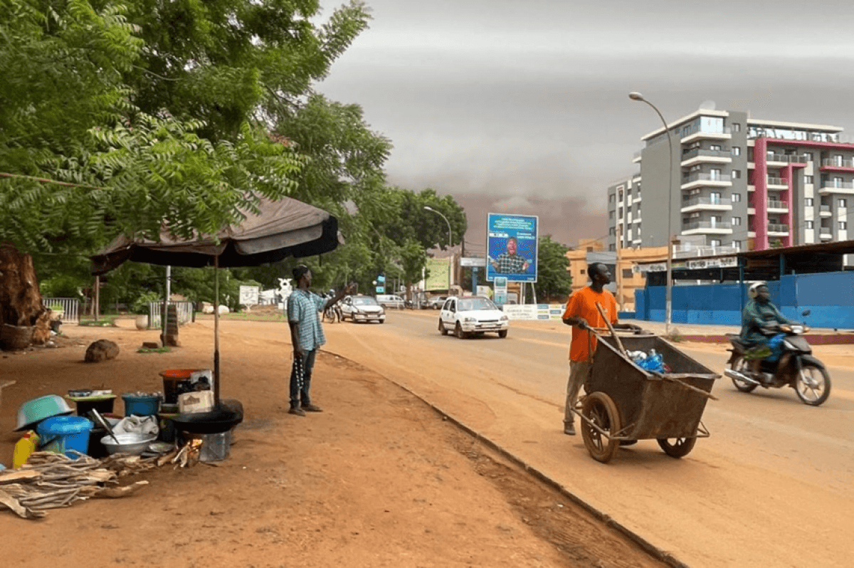 Nigeria's Growth Amid Rising Poverty
