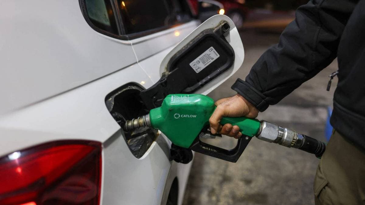 Peru approves short-term aid for drivers amid fuel protests